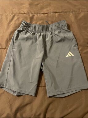 Boys Adidas Elastic Waist Athletic Shorts - Gray